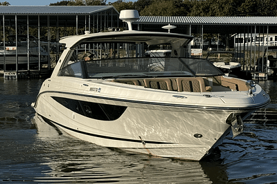 BOATZON | Sea Ray 400 SLX 2019