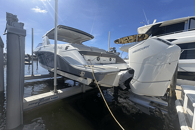 BOATZON | Sea Ray 400 SLXOB 2023