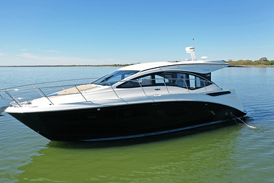 BOATZON | Sea Ray 400 Sundancer 2016