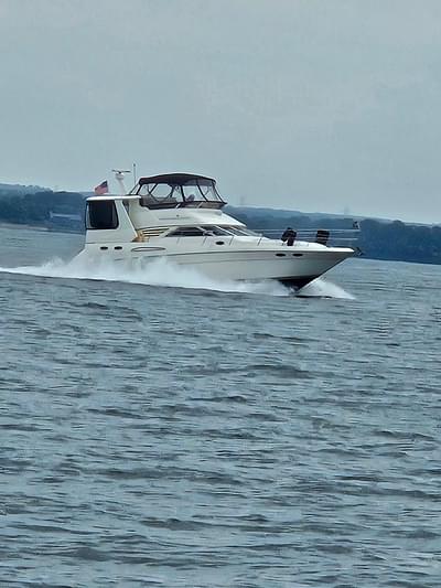 BOATZON | Sea Ray 420 Aft Cabin 1996