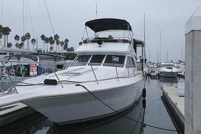 BOATZON | Sea Ray 440 Aft Cabin 1989