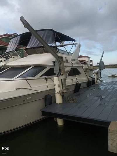 BOATZON | Sea Ray 440 Express Bridge BOATZON | Sea Ray 440 Express Bridge