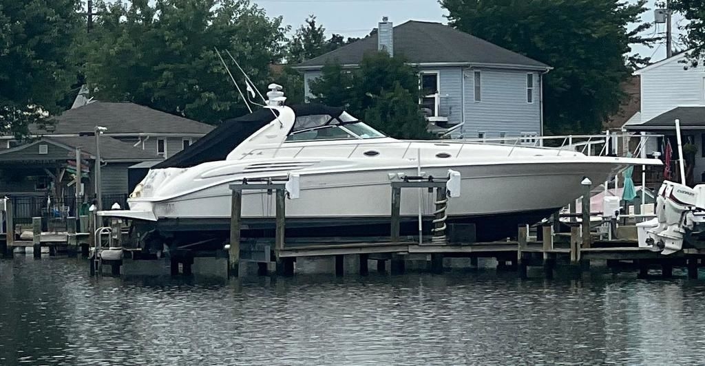 1997 Sea Ray 450 Sundancer - Sold Boat