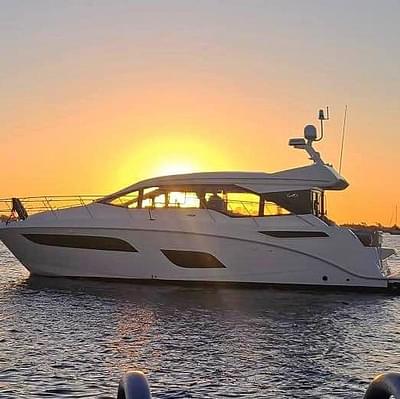 BOATZON | Sea Ray 460 Sundancer 2017