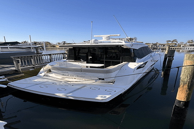 BOATZON | Sea Ray 470 SUNDANCER 2016