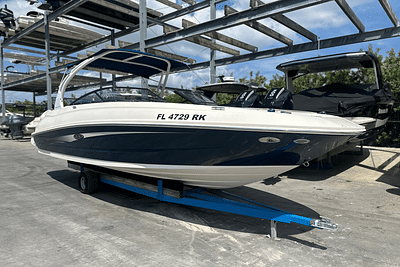 BOATZON | Sea Ray SDX 240 OUTBOARD 2017