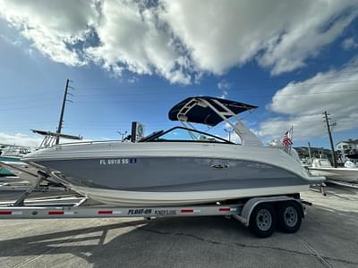 BOATZON | Sea Ray SDX 250 Outboard 2020