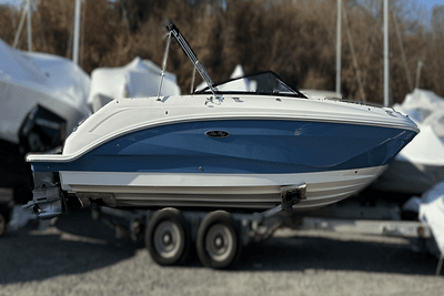 BOATZON | Sea Ray SDX 250 Outboard 2025