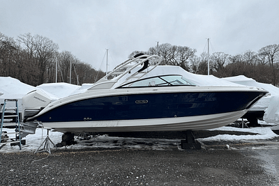 BOATZON | Sea Ray SDX 250 Outboard 2025