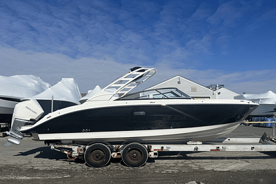 BOATZON | Sea Ray SDX 250 Outboard 2025