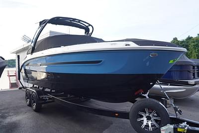 BOATZON | Sea Ray SDX 250 Surf 2025