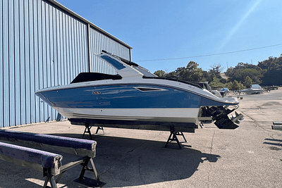 BOATZON | Sea Ray SDX 270 2025