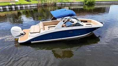 BOATZON | Sea Ray SDX 270 Outboard 2018