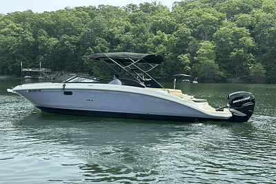 BOATZON | Sea Ray SDX 270 Outboard 2021