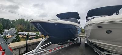 BOATZON | Sea Ray SLX 260 2024