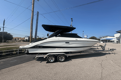 BOATZON | Sea Ray SLX 260 2024