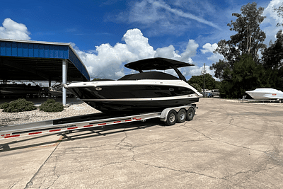 BOATZON | Sea Ray SLX 260 2025