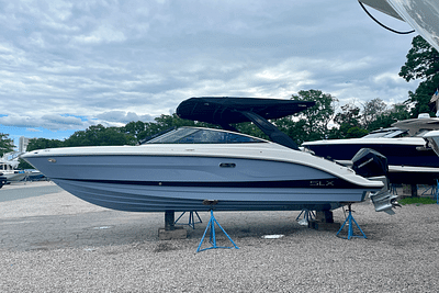 BOATZON | Sea Ray SLX 260 2025