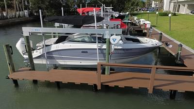 BOATZON | Sea Ray SLX 260 Outboard 2024