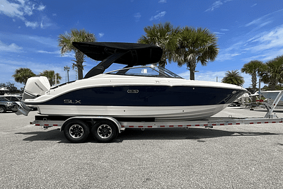 BOATZON | Sea Ray SLX 260 Outboard 2025