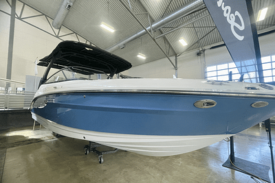 BOATZON | Sea Ray SLX 260 Outboard 2025