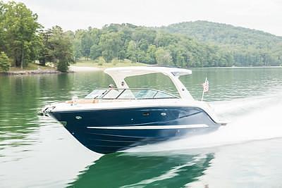 BOATZON | Sea Ray SLX 310 Outboard 2025