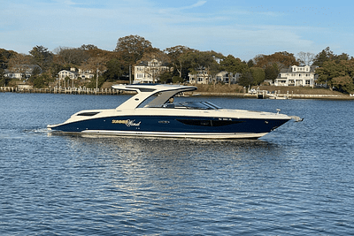 BOATZON | Sea Ray SLX 350 2020