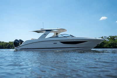 BOATZON | Sea Ray SLX 350 Outboard 2025