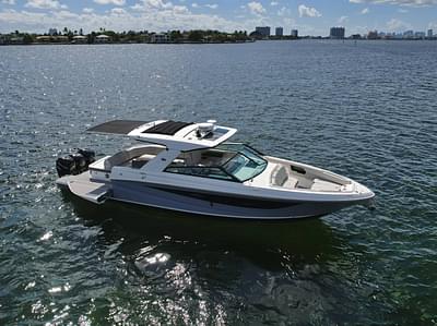 BOATZON | Sea Ray SLX 400 2020