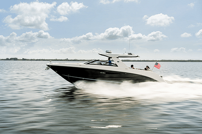 BOATZON | Sea Ray SLX 400 2025