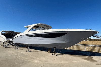 BOATZON | Sea Ray SLX 400 2025