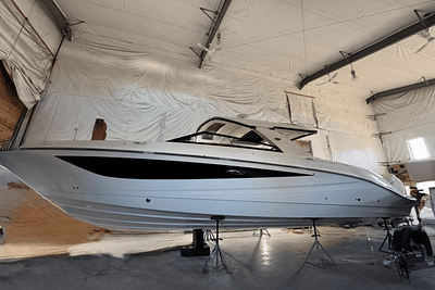 BOATZON | Sea Ray SLX 400 Outboard 2025