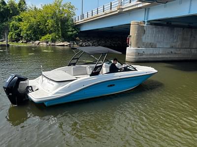 BOATZON | 2021 Sea Ray SPO 230