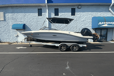 BOATZON | Sea Ray SPX 190 Outboard 2023