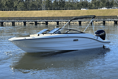 BOATZON | Sea Ray SPX 190 Outboard 2025