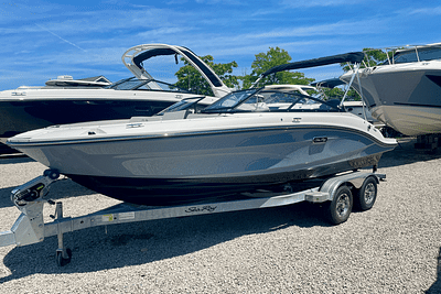 BOATZON | Sea Ray SPX 190 Outboard 2025