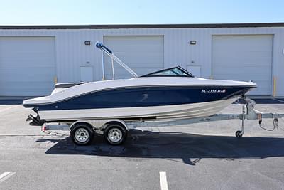 BOATZON | 2018 Sea Ray SPX 210