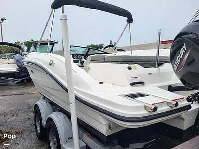 BOATZON | Sea Ray SPX 210 OB