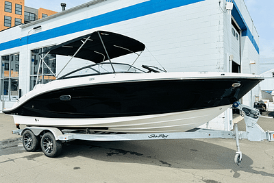 BOATZON | Sea Ray SPX 210 Outboard 2024