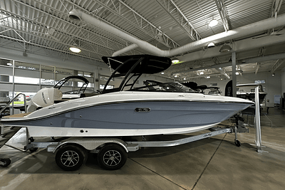 BOATZON | Sea Ray SPX 210 Outboard 2025