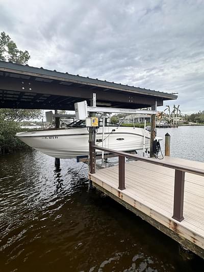 BOATZON | Sea Ray SPX 230 Outboard 2019