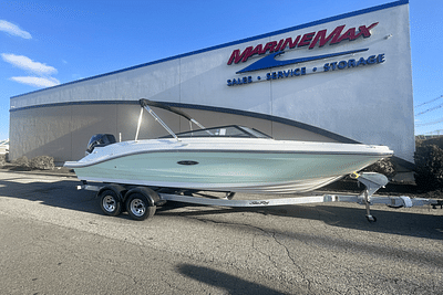 BOATZON | Sea Ray SPX 230 Outboard 2025