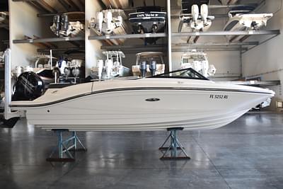 BOATZON | 2018 Sea Ray SPX210