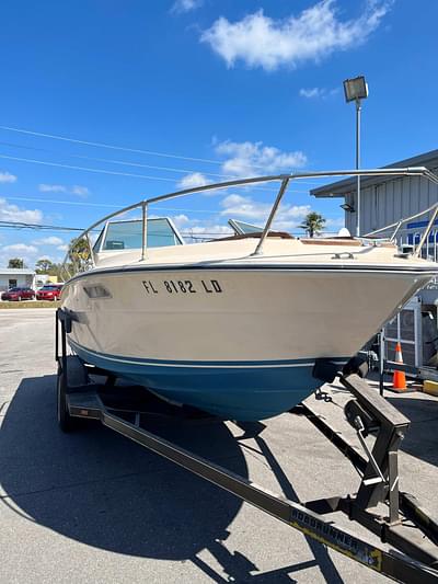 BOATZON | Sea Ray SRV 220 CC 1974 BOATZON | Sea Ray SRV 220 CC 1974