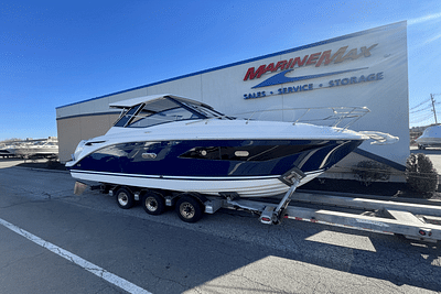 BOATZON | Sea Ray Sundancer 320 Outboard 2025