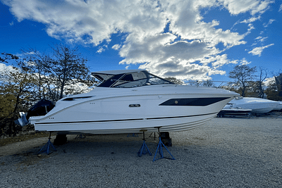 BOATZON | Sea Ray Sundancer 320 Outboard 2025