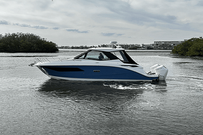 BOATZON | Sea Ray Sundancer 320 Outboard 2025