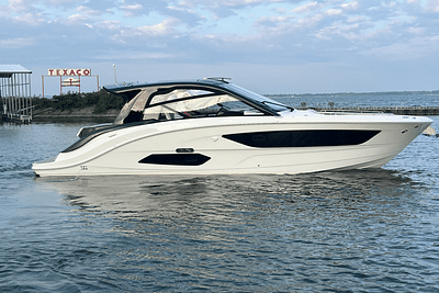 BOATZON | Sea Ray Sundancer 370 2024