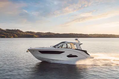 BOATZON | Sea Ray Sundancer 370 2025