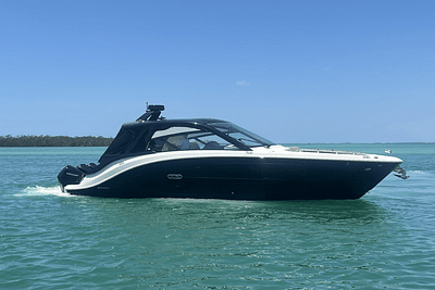 BOATZON | Sea Ray Sundancer 370 Outboard 2023 BOATZON | Sea Ray Sundancer 370 Outboard 2023